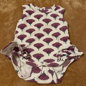 Kate Quinn Ruffle Body Suit 12-18 Months
